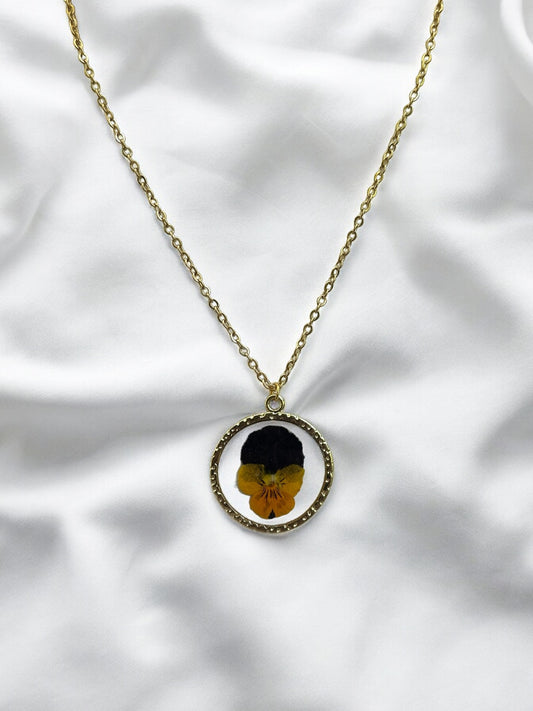 Pansy Necklace 18” Chain